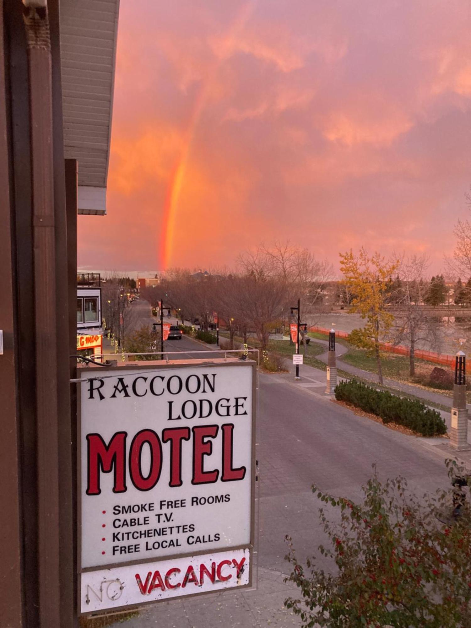 Raccoon Lodge Motel Силван Лейк Екстериор снимка